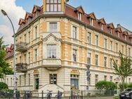 Gepflegte Altbauwohnung mit 2 Zimmern, Balkon, Wintergarten & Aufzug in begehrter Babelsberger Lage - Potsdam