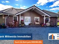 Exklusives Schwedenhaus im Bungalow-Stil mit großzügigem Grundstück! - Steinberg (Sachsen)
