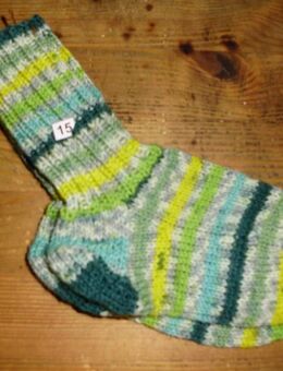 Handgestrickte Socken Gr. 26/27 - Merkelbach