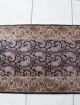 Sehr fein geknüpfter kleiner Teppich 70 x 138 cm - Neuenrade