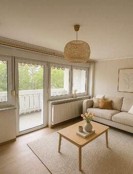 Attraktive 2-Raumwohnung mit Balkon in Riesa +++ frisch saniert und exklusiv für Sie hergerichtet! - Riesa