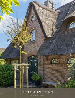 Großzügige Doppelhaushälfte unter Reet mit Einzelhauscharakter in Kampen - Kampen (Sylt)