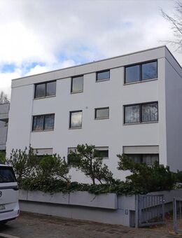 große 2 Zimmer Wohnung mit Balkon am Luitpoldhain - Nürnberg