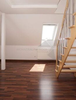 Energieeffiziente 2-Zimmer-Maisonette-Wohnung mit tollem Tageslichtbad und Solaranlage - Penig