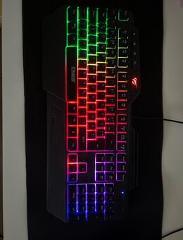 RGB Tastatur wie neu - Krefeld