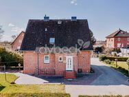 Ruhiges Wohnen in bester Lage an der Elbe - Haus mit vielen Möglichkeiten und großem Grundstück. - Hohnstorf (Elbe)
