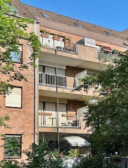 Gut geschnittene Etagenwohnung mit Tiefgaragenstellplatz - Neuss