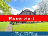 ***Reserviert*** Saniertes Landhaus mit Scheune und 11.236 m² Grundstück direkt in Jaderberg - Jade