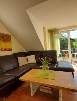 Top 2 Zimmer Maisonette Wohnung mit großem Balkon - Süd Lage - Höchberg