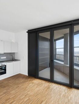 Experience Elevated Living - Exklusives 3-Zimmer-Apartment mit zwei Loggien im ikonischen Spring Tower - Berlin