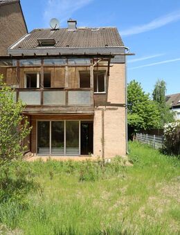 Großzügiges Handwerkerhaus auf Erbpachtgrundstück - Grevenbroich