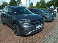 VW T-Cross, 1.0 TSI Style OPF Style, Jahr 2022 - Zetel