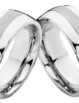 Edelstahlringe schwungvollem Design E295 ohne Stein mit Gravur - Aholming