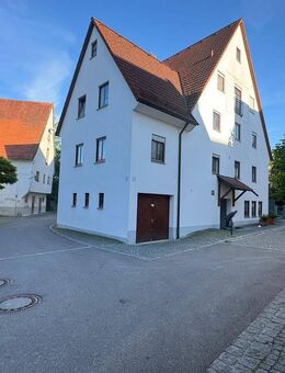 Schöne 2 Zimmer Wohnung mit Balkon & Keller - Lauingen (Donau)