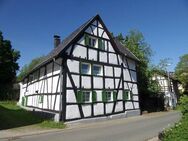 Umfangreich saniertes Fachwerkhaus/Bauernhaus mit kleiner Hofanlage Wohlfühlatmosphäre für Liebhaber - Kall