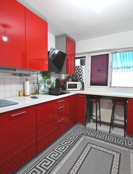 Perfekt für Kapitalanleger: Vermietete großzügige 4-Zimmer-DG-Wohnung in Haltingen - Weil (Rhein)