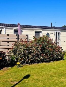 Neuwertiges Mobilheim inkl. Stellplatz in bester Strandlage, als Erstwohnsitz oder Vermietungsobjekt - Grube