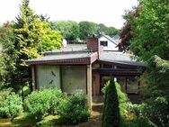 Kleines Architektenhaus auf 3 Ebenen mit Doppelpultdach zwischen Wald und Weite in Beverstedt - Beverstedt