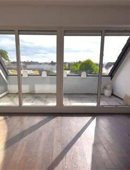 Traumhafte Maisonette-Eigentumswohnung in BI-Jöllenbeck - Bielefeld