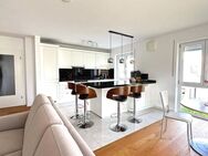 Sehr schöne, hochwertige 3 ZKB, tolle EBK, großer Balkon, Echtholzparkett, TG, IN-Nord, ruhige Lage - Ingolstadt