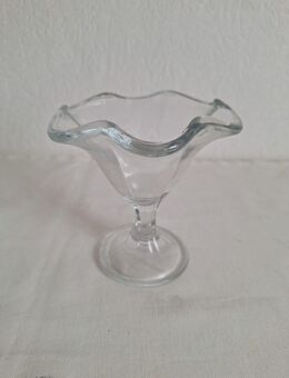 Glasschale mit Stil 14cm Hoch 13cm Durchmesser (Oben) - Essen