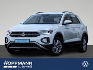 VW T-Roc, 1.0 l TSI Life 110, Jahr 2023 - Olpe