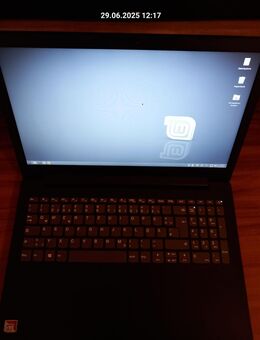 Notebook Lenovo V145-15AST AMD A4-9125 Radeon R3, 120 GB SSD-4GB RAM - Nürnberg Zentrum