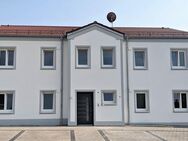Erdgeschoss-Wohnung mit Terrasse und großem Garten in energiesparendem Vierfamilienhaus zu vermieten - Inchenhofen
