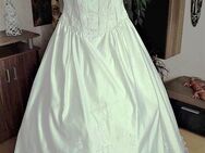 Brautkleid Gr.52/ XXXL von Miss Kelly Paris mit Kathedralschleppe - Hannover