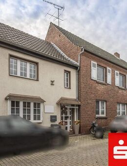 2 Wohnhäuser + Nebengebäude zur Kapitalanlage - Rommerskirchen