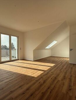Neubau-Standard! 3-Zi-Wohnung mit Balkon, Küche & Stellplatz - Friesenheim (Baden-Württemberg)