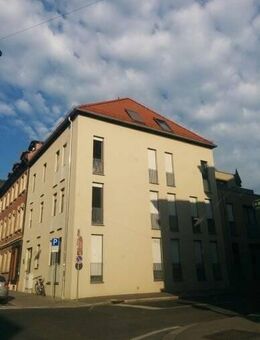ab Mitte Oktober ! Sauber und modernes Studenten Appartement in zentrumslage am Bohlenplatz! Möbliert inkl. Küche - Erlangen