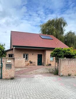 Exklusives Traumhaus mit idyllischen Garten in Syke-Ristedt - Syke