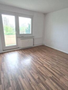 Charmante 2-Zimmer-Wohnung mit Balkon! - Plauen