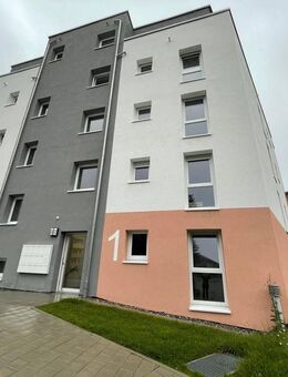 Barrierefreie, helle Neubau-Wohnung mit Balkon in Furtwangen (3,6,9,12) - Furtwangen (Schwarzwald)