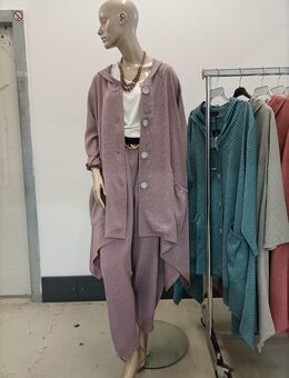 Momente, Leichter Eleganter Hosenanzug, Lila, Gr. G1,G2,G3, NEU - Langenselbold