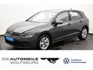 VW Golf, 1.5 TSI 8 VIII Life Stand, Jahr 2024 - Wolfsburg