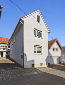 Für große Pläne - ideales Einfamilienhaus mit Garten und Platz auf drei Etagen in Altenstadt-Höchst - Altenstadt (Hessen)