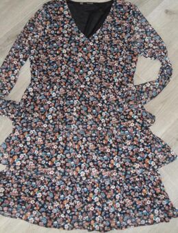 Mesh-Kleid Gr 40/42 NEU - Würselen