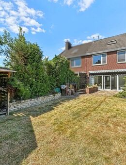 Gepflegtes Reihenhaus in familienfreundlicher Lage von Rheinberg - Rheinberg