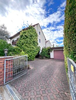 Gestalten statt Kompromisse – Einfamilienhaus in Cadolzburg - Cadolzburg