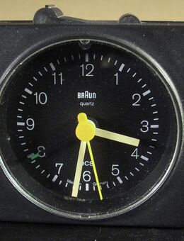 Braun Quarz-Reisewecker schwarz mit Beleuchtung Typ4742 AB 40 sl Designklassiker - Oberhaching
