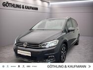VW Touran, 1.5 TSI UNITED 110kW, Jahr 2020 - Kelkheim (Taunus)