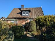 Wohnhaus auf großem Grundstück - Twistetal