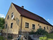 Älteres Wohnhaus mit Garage - Spalt