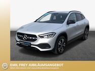 Mercedes GLA 250, 7.4 e Progressive Night Ambiente Easy Spiegel, Jahr 2022 - Würzburg