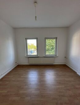 ++Charmante 3-Zimmer-Wohnung mit hohen Decken, Einbauküche und Top-Lage im Herzen von Geesthacht++ - Geesthacht