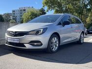 Opel Astra, 1.4 Elegance RKam TLeder, Jahr 2021 - Rüsselsheim