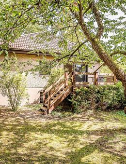 Wohnen mit Extras: Garten, Hobbyräume und separate Remise mit Wohnrecht - Hohen Neuendorf