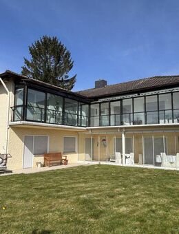 Traumhaftes Ein- bis Zweifamilienhaus in Bestlage Bad-Homburg / Ober-Erlenbach / von Privat - Bad Homburg (Höhe)